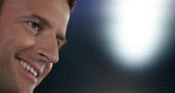 Ο Μακρόν γοήτευσε τον Σόιμπλε