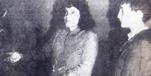 Μηχανή του Χρόνου: Η μητέρα που έσερνε το 12χρονο γιο της στους δρόμους της Αθήνας