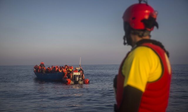 Νέα τραγωδία στη Μεσόγειο: Ναυάγιο με πάνω από εκατό αγνοούμενους