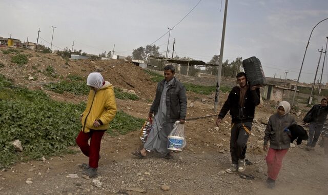 Ιράκ: Περισσότεροι από 493.000 οι εκτοπισμένοι από τις μάχες στη Μοσούλη