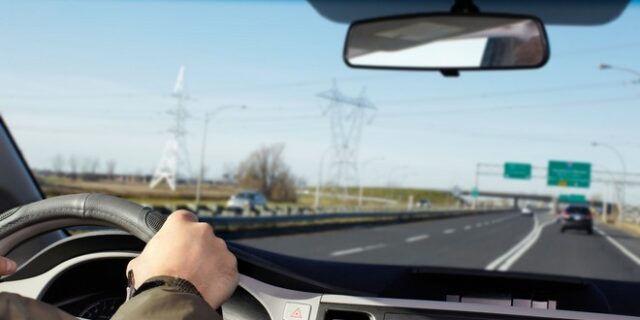 Πώς θα μπορούσε να βελτιωθεί η οδηγική συμπεριφορά του Έλληνα;