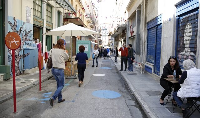 Φωτογραφίες: Βύσσης και Καΐρη, οι δύο νέοι πεζόδρομοι της Αθήνας