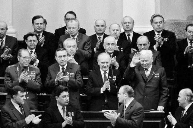 Μαθήματα ιστορίας: Ένας από τους τελευταίους σοβιετικούς προέδρους