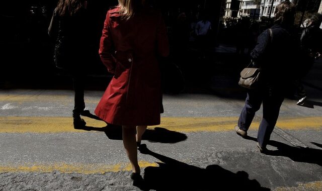 Έρευνα για τις πολιτικές εξελίξεις