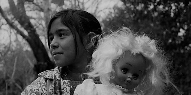 Θεοδωράκης για την Παγκόσμια ημέρα Ρομά: ‘Οι περισσότεροι τους φωνάζουν γύφτους’