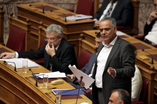Έκκληση Σκουρλέτη στα κόμματα για συναίνεση στο θέμα των συμβασιούχων
