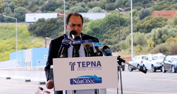 Σπίρτζης: Αν είχαμε πει τη σήραγγα ‘Κώστας Σημίτης’, θα ήταν όλα καλά