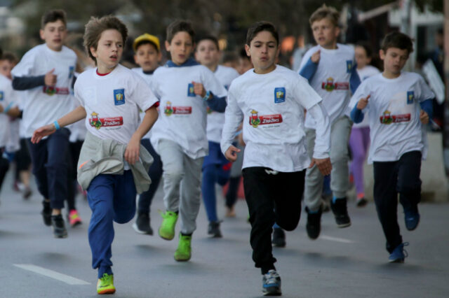 Ο Μπάρμπα Στάθης έτρεξε μαζί με 2.000 παιδιά στον Παιδικό Αγώνα ‘ΜΕΓΑΣ ΑΛΕΞΑΝΔΡΟΣ’