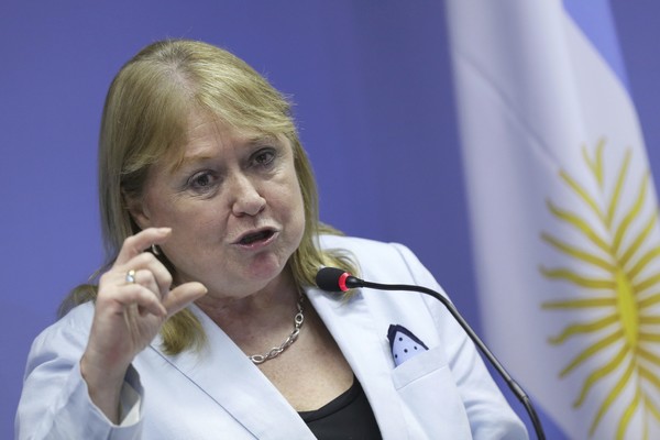 Αργεντινή: Η διάκριση των εξουσιών στη Βενεζουέλα δεν λειτουργεί