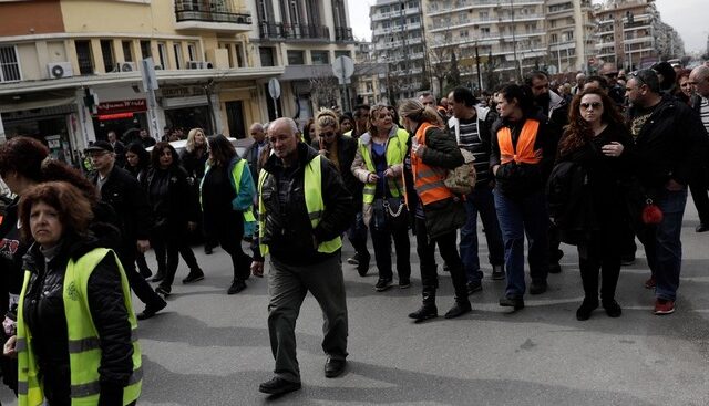 Τέλος στις πρακτικές ομηρίας