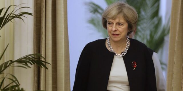 Δέσμευση Μέι για συνεργασία με την κυβέρνηση του Γιβραλτάρ