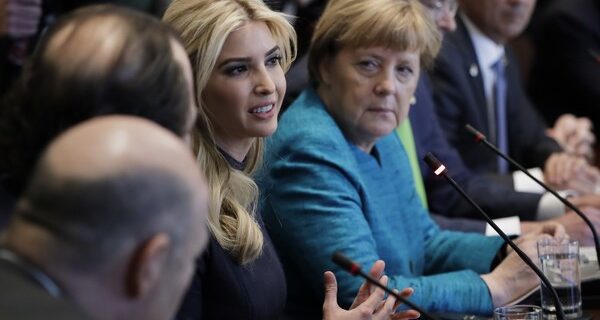Στο Βερολίνο η Ιβάνκα Τραμπ με τη Μέρκελ