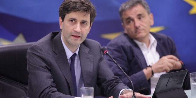 Μυστικός δείπνος σε αναζήτηση λύσης