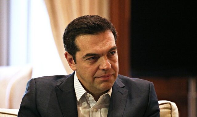 Λύση στην Ουάσινγκτον θέλει το Μαξίμου