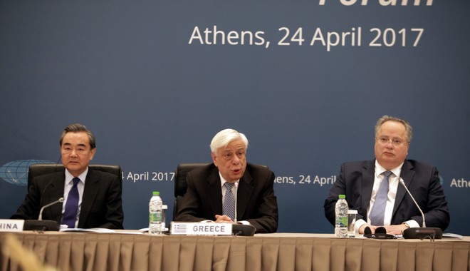Παυλόπουλος: Να μην αφήσουμε να περάσουν αυτοί που απεργάζονται τη διάλυση της Ευρώπης