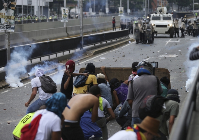 Ένας ακόμα νεκρός διαδηλωτής στη Βενεζουέλα