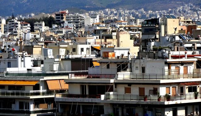 Μέσω ηλεκτρονικών δημοπρασιών η πώληση ιδιόκτητων ακινήτων της Τράπεζας Πειραιώς