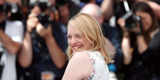 Η Elisabeth Moss μας μίλησε για το ‘Handmaid’s Tale’ και δεν κρύβει πόσο περήφανη είναι