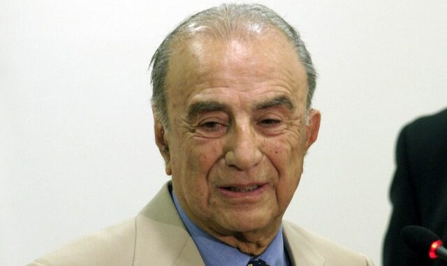 Απεβίωσε ο Αριστείδης Αλαφούζος