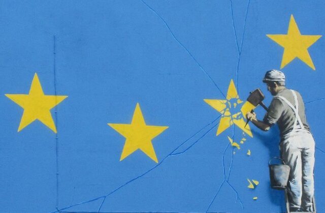 Αντίδραση του Banksy επειδή κάλυψαν με μπογιά την τοιχογραφία “Brexit”