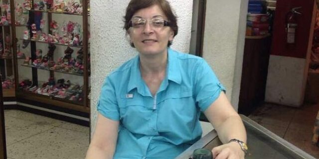 ‘Σκοτώνουν για ένα κινητό’: Ελληνίδα που έζησε 35 χρόνια στη Βενεζουέλα περιγράφει