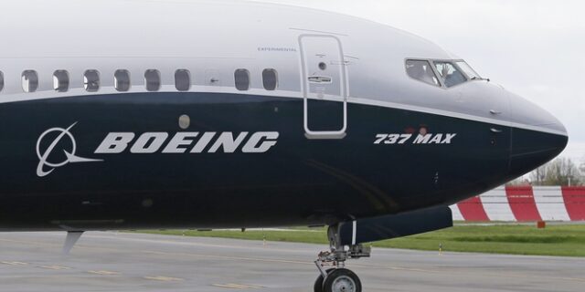 Η Boeing αναστέλλει τις πτήσεις των 737 Max