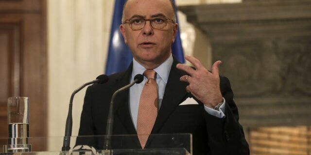 ‘Κατηγορηματικά’ αντίθετος ο Καζνέφ σε συμμετοχή στην κυβέρνηση του Μακρόν