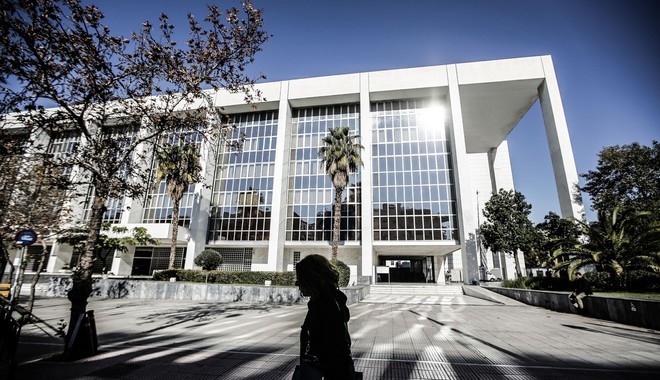 Ποινική δίωξη σε πρώην στελέχη του ΕΟΠΥΥ, του ΙΚΑ και του ΟΓΑ για υπέρβαση δαπανών