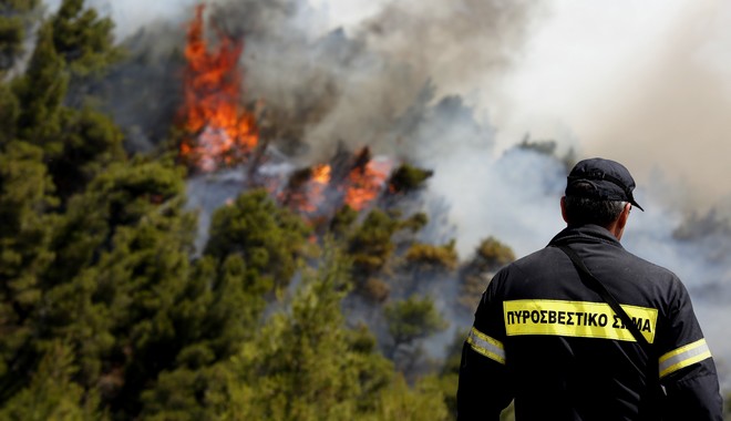 Φωτιά σε δύσβατη περιοχή στο Σκρα Κιλκίς
