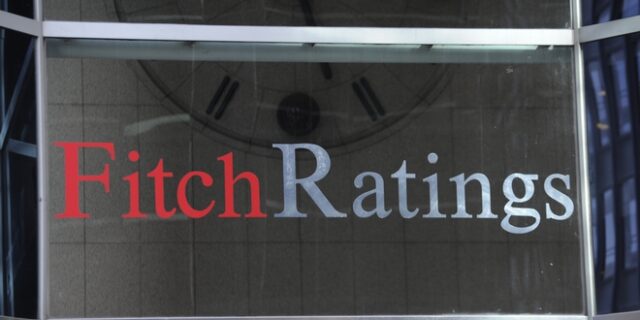 Fitch: Θετικό βήμα η προκαταρκτική συμφωνία Ελλάδας – δανειστών