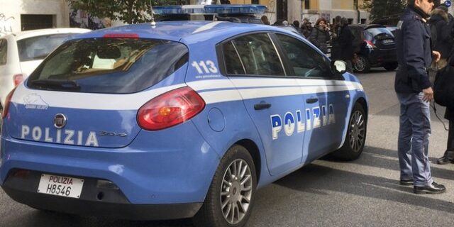 Ιταλία: Οδηγός παρέσυρε πεζούς στη χριστουγεννιάτικη αγορά της πόλης Σόντριο