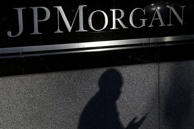 Το Brexit φέρνει έξοδο της JP Morgan από τη Βρετανία