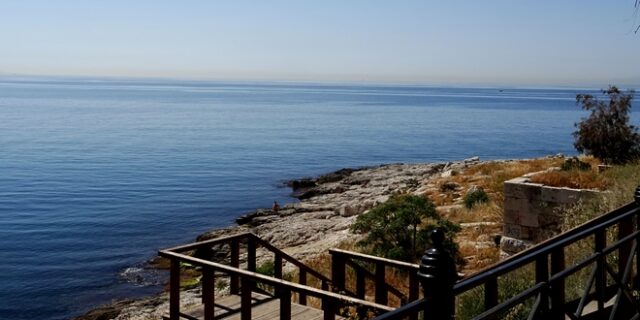 Αραιά σύννεφα και άνοδος θερμοκρασίας