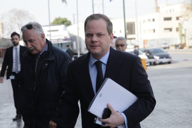 Κώστας Καραμανλής: Ανικανότητα της κυβέρνησης στο ζήτημα των ανασφάλιστων οχημάτων