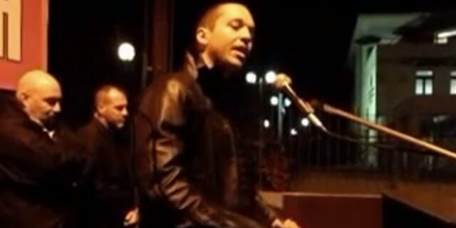 Ντοκουμέντο: Όταν ο Κασιδιάρης παραδέχεται ότι ‘το σηκώνει το χέρι’