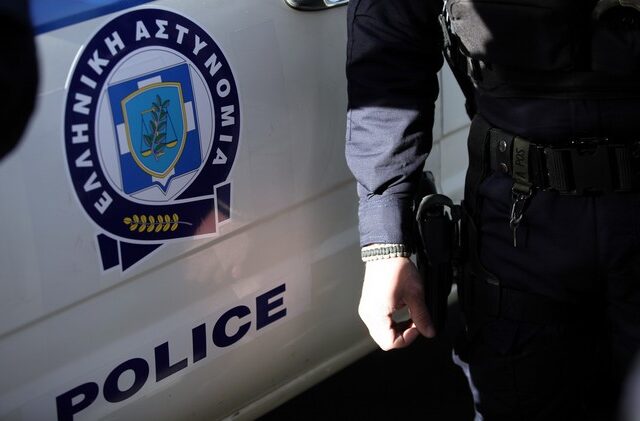Προσποιούνταν τους τεχνικούς της ΔΕΗ, έμπαινα στα σπίτια και έκλεβαν