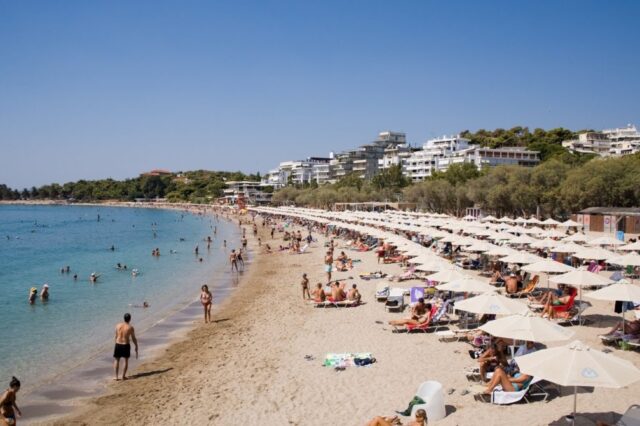 Έλεγχοι στα νερά κολύμβησης ενόψει θερινής περιόδου