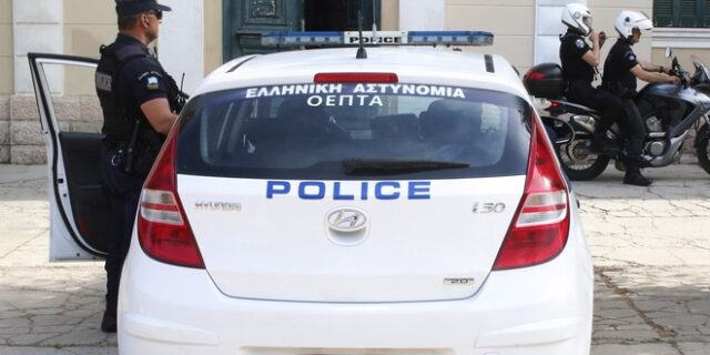 Πρέβεζα: Κατέληξε η 27χρονη που είχε χτυπηθεί με σκεπάρνι από τον σύζυγό της