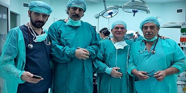 Φωτογραφίες: Ο Πολάκης έκανε χειρουργικές επεμβάσεις στη Ζάκυνθο