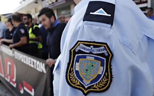 Συνελήφθη για εκβιασμό ο διοικητής του Α.Τ. Κολωνού