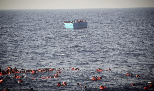 Ιταλία: 58 μετανάστες νεκροί και 100 αγνοούμενοι σε μία εβδομάδα