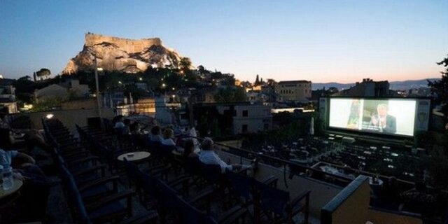 Το καλοκαίρι έρχεται όταν ανοίγουν τα πρώτα θερινά