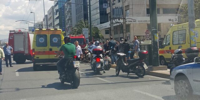 Σφοδρό τροχαίο με έναν νεκρό στη Συγγρού. ΙΧ έπεσε σε κολόνα