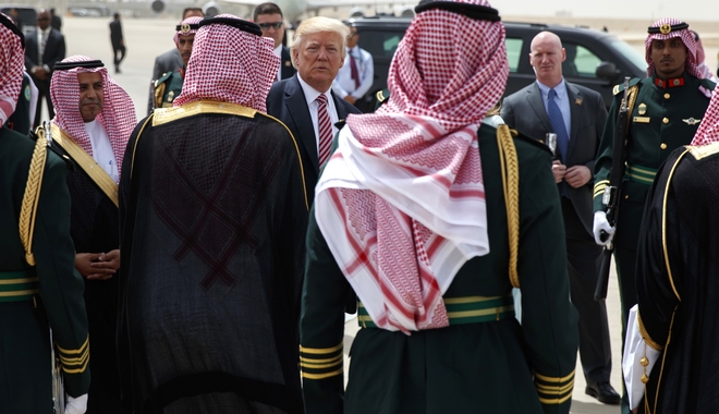 ΗΠΑ και Σαουδική Αραβία ‘χτυπούν’ την τρομοκρατία στη χρηματοδότηση