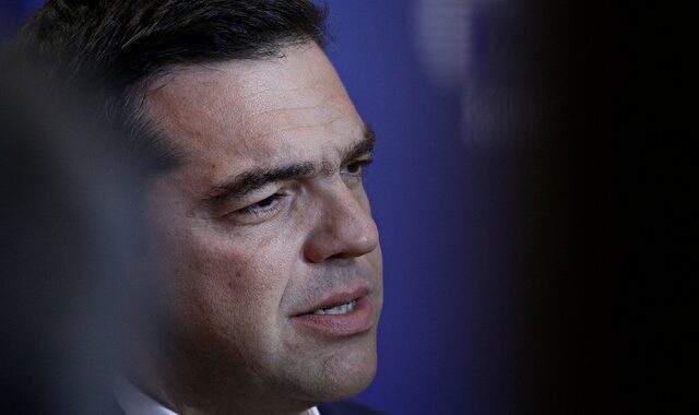 Τσίπρας: Εθνικός στόχος η εργασία με όρους αξιοπρέπειας