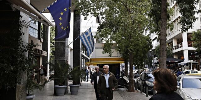 Φόρος εισοδήματος σε έξι δόσεις