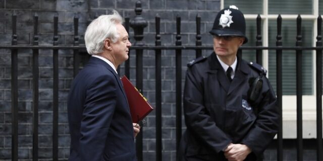 Βρετανία: Δεν θα πληρώσουμε τα 100 δισ. ευρώ για το διαζύγιο με την ΕΕ