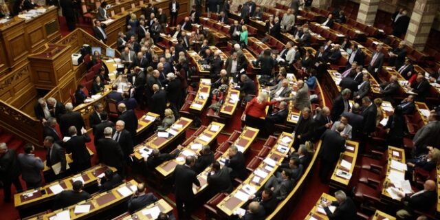 Βούτσης: Το ‘ναι’ στα αντίμετρα θα είναι διακομματικό