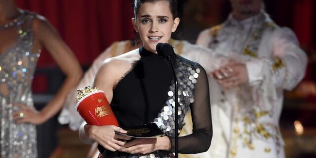 Η Emma Watson κερδίζει το πρώτο ‘άφυλο’ βραβείο ηθοποιίας