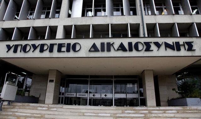 Τέλος στην πειθαρχική απομόνωση ανήλικων κρατουμένων